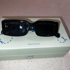 OFF-WHITE ARTHUR RECTANGLE SUNGLASSES